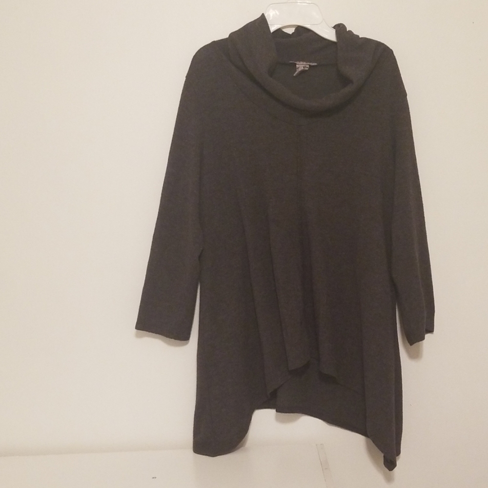 Grey turtleneck sweater